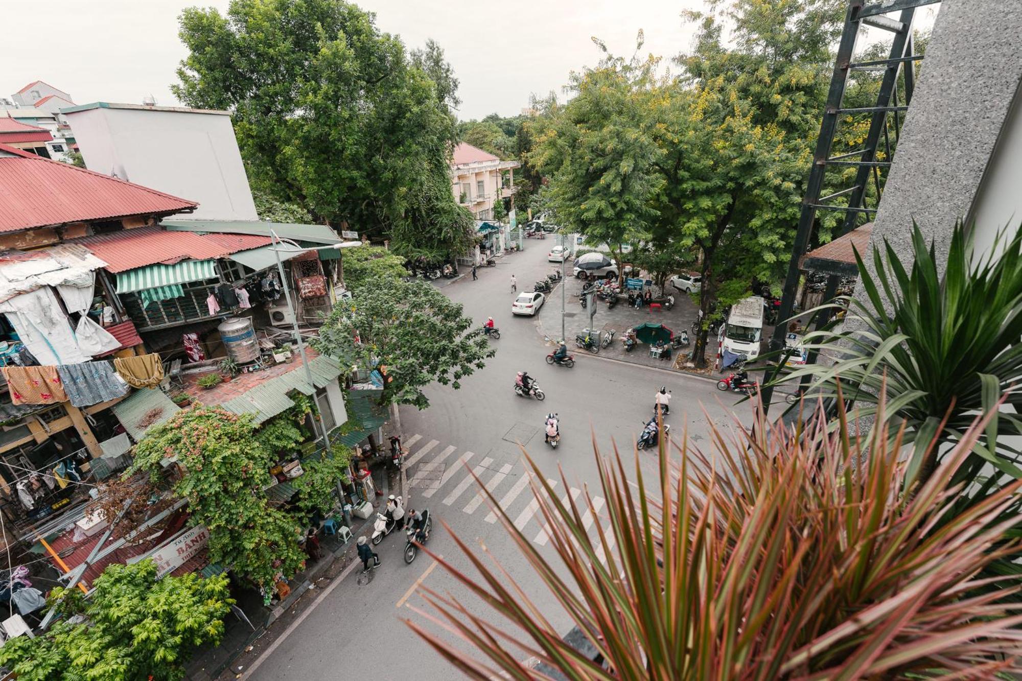 Delapong Hotel And Apartment Ha Noi Hanoi Eksteriør bilde